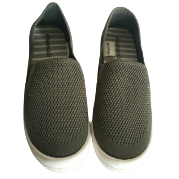 Aeropostale Shoes Aeropostle Olive Green Slip On Sneakers Poshmark